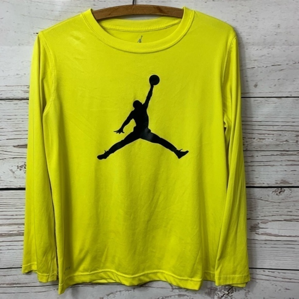 Nike Air Jordan Dri-Fit Long Sleeve Tee